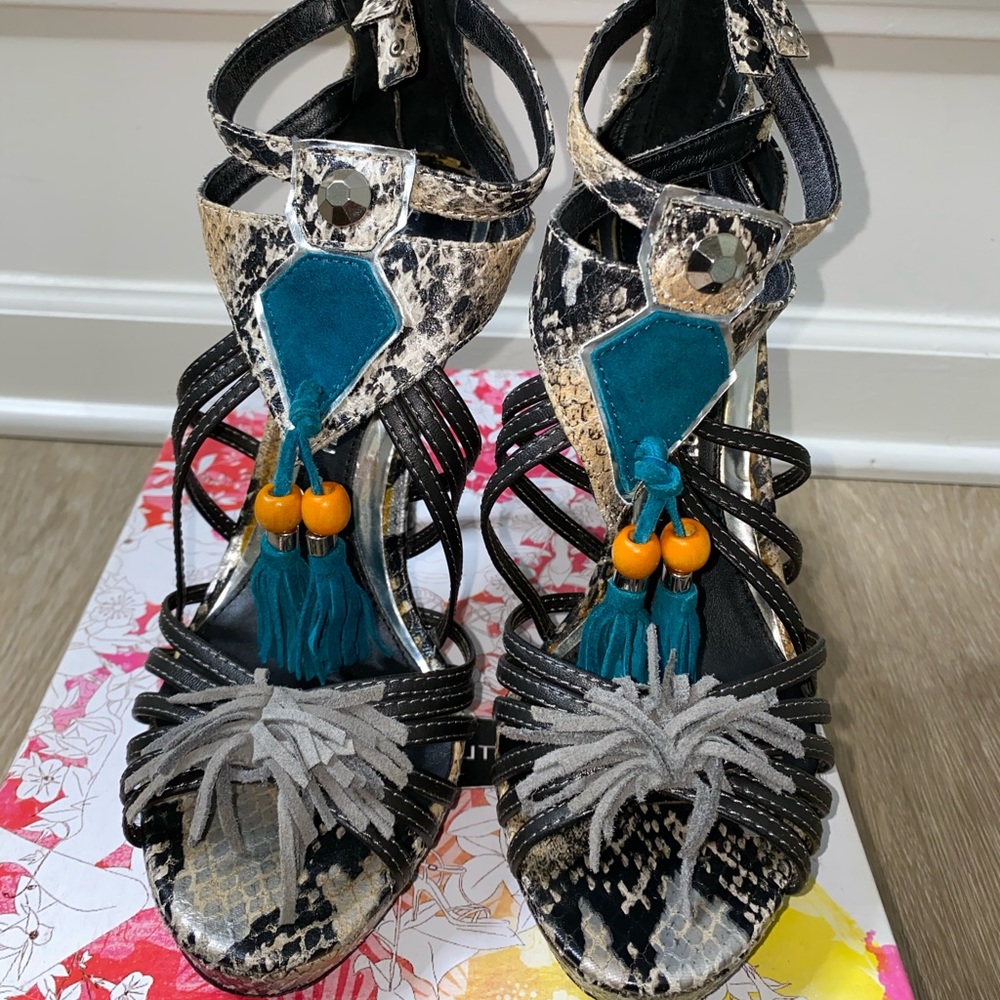 Chinese Laundry Heeled Sandal